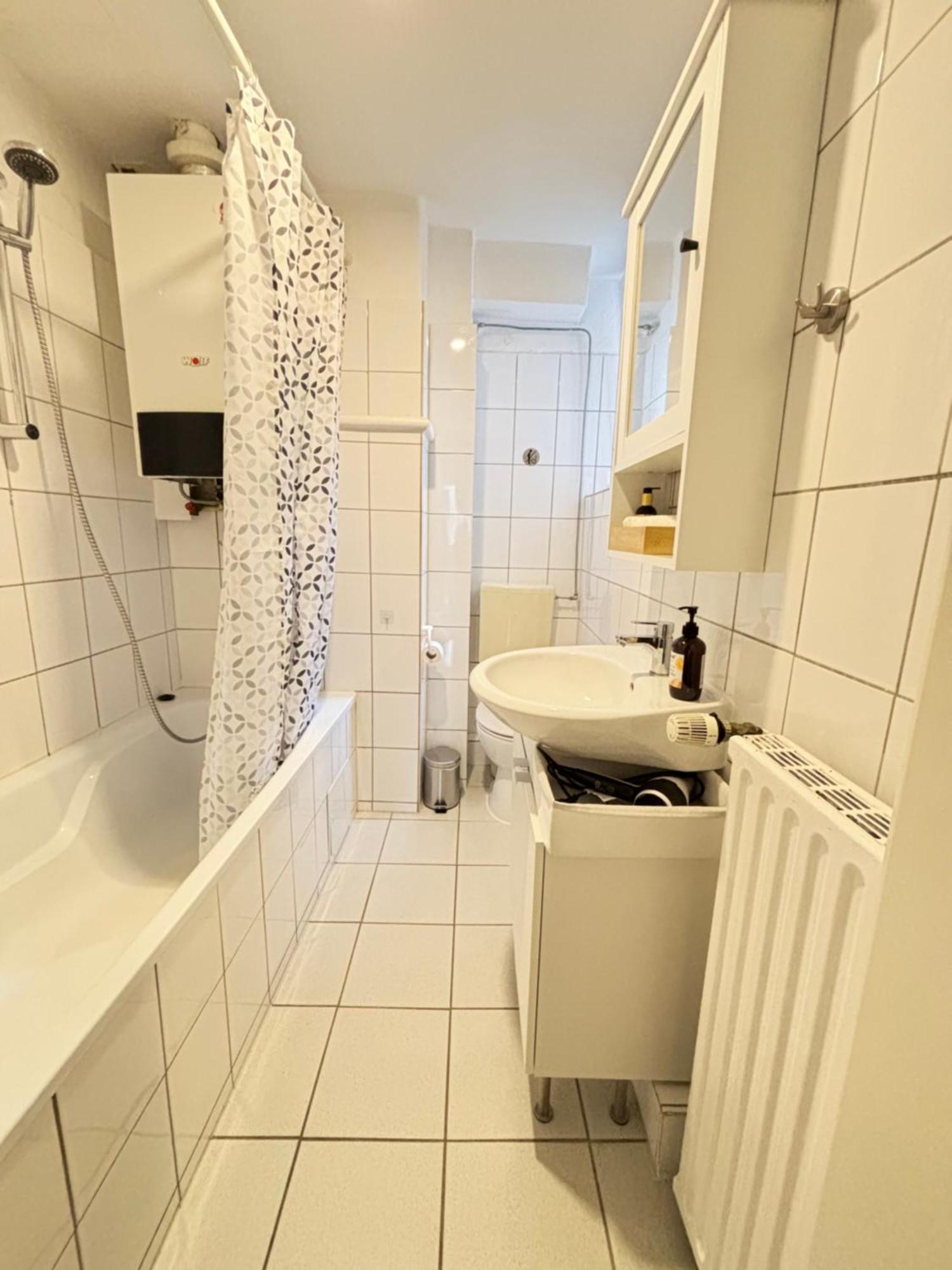 Cozy Apartment In Hannover Central Экстерьер фото